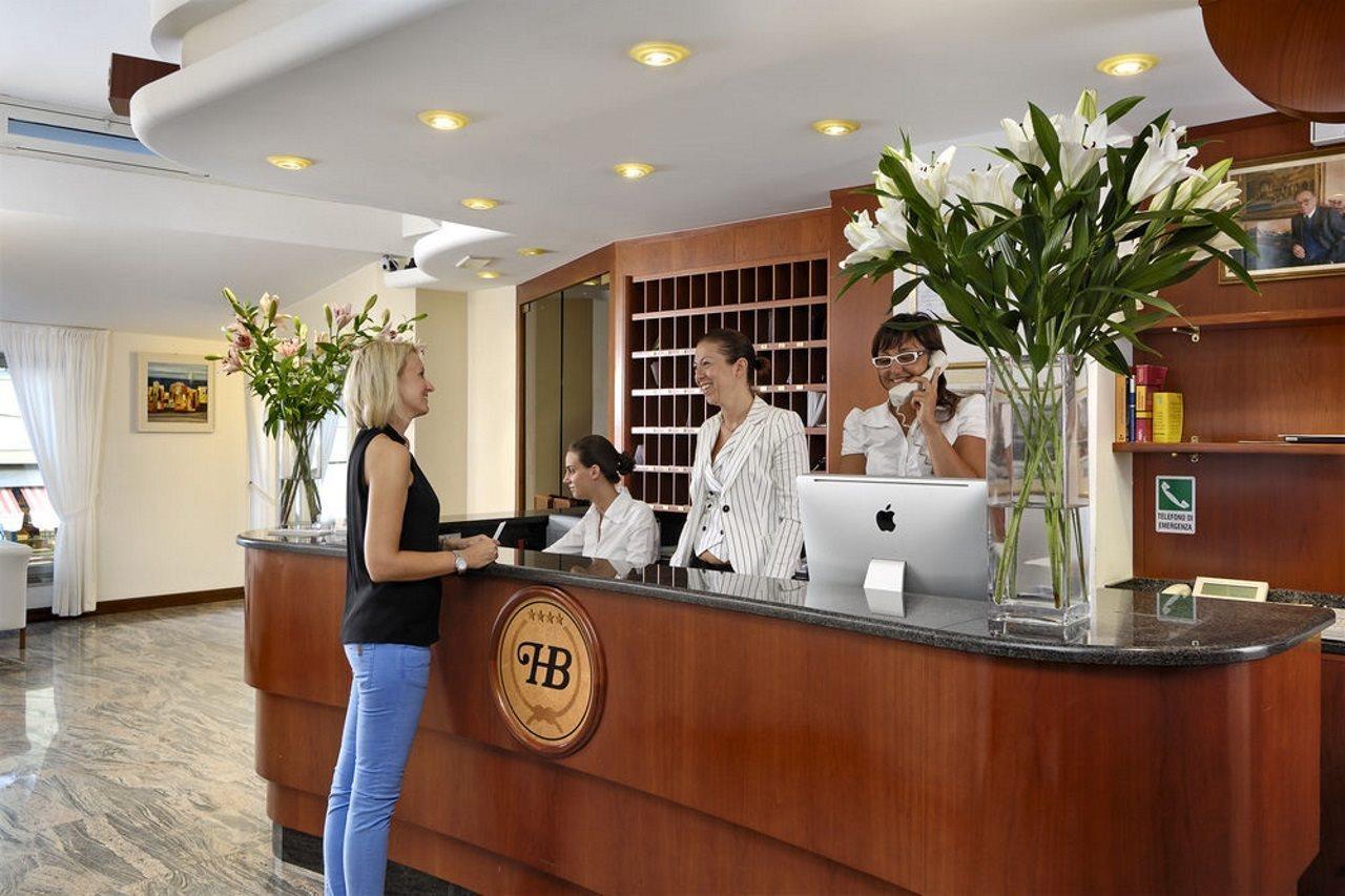 Hotel Bellavista Lignano Sabbiadoro Ngoại thất bức ảnh